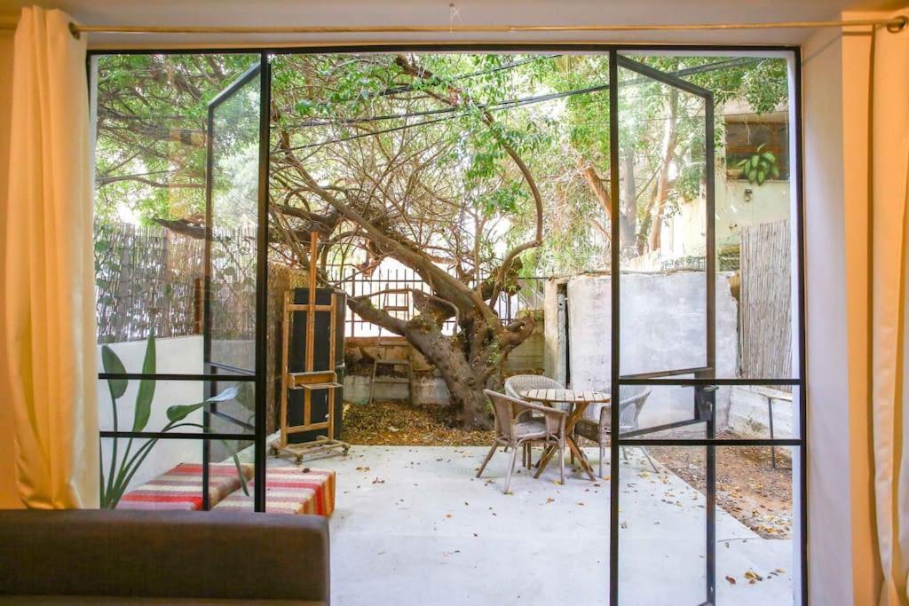 Boutique 1br Garden Tlv